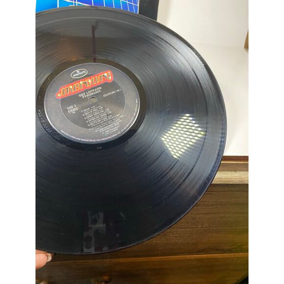 Def Leppard Pyromania (1983) Mercury 810 308-1 M-1 Vinyl Record - Picture 8 of 14